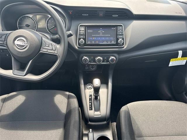 new 2025 Nissan Kicks Play car, priced at $22,715