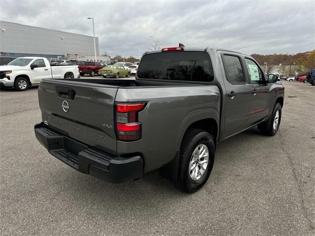 new 2025 Nissan Frontier car