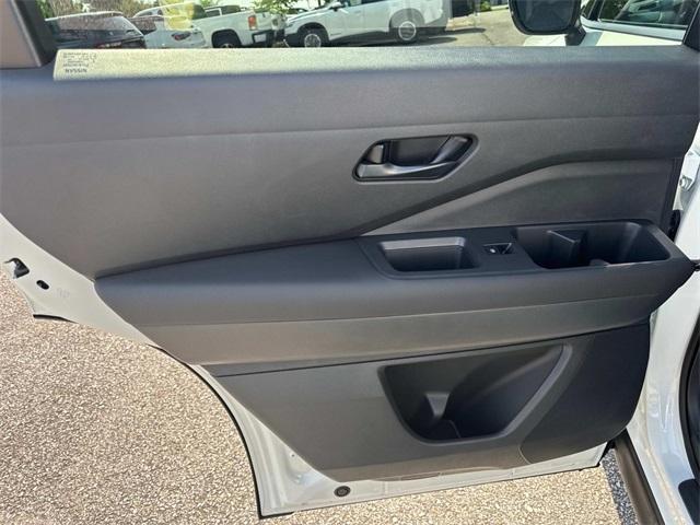 new 2025 Nissan Pathfinder car, priced at $43,863