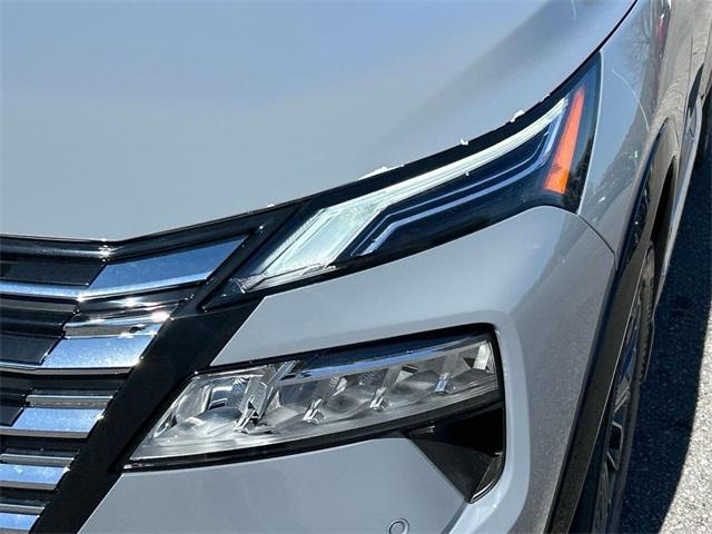 new 2025 Nissan Rogue car, priced at $38,758