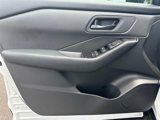 new 2025 Nissan Rogue car, priced at $29,427