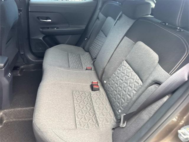 new 2025 Nissan Kicks car, priced at $23,654