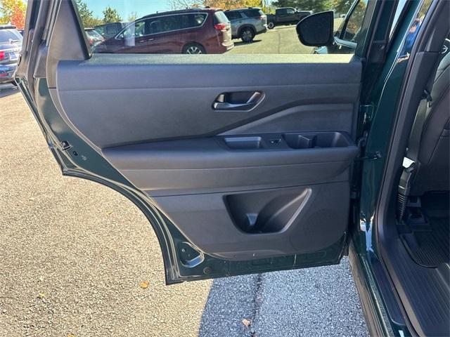 used 2025 Nissan Pathfinder car, priced at $40,588