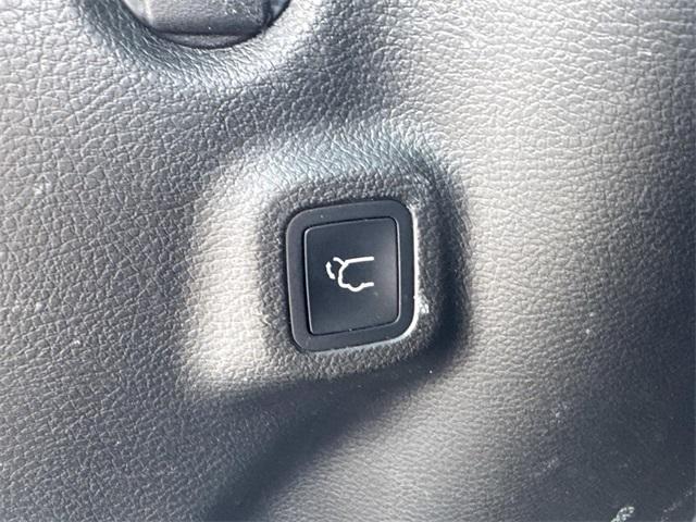 used 2022 Jeep Compass car, priced at $21,371