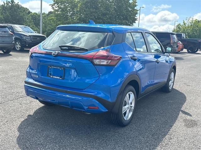 new 2025 Nissan Kicks Play car, priced at $23,135