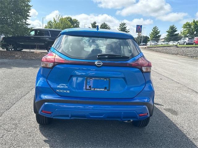new 2025 Nissan Kicks Play car, priced at $23,135