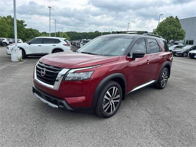new 2025 Nissan Pathfinder car, priced at $51,183
