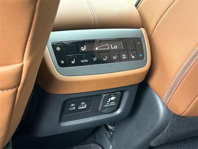 new 2025 Nissan Pathfinder car, priced at $51,183