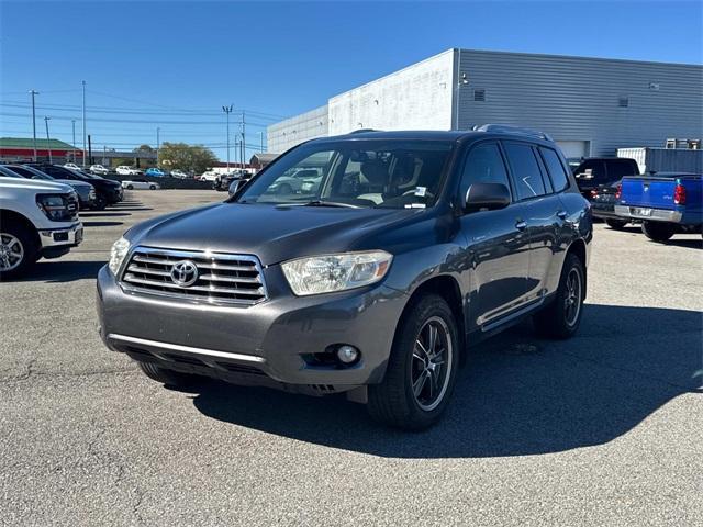 used 2008 Toyota Highlander car, priced at $9,988
