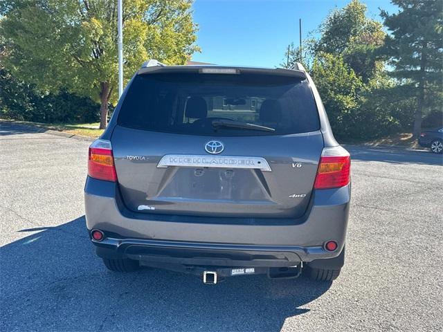 used 2008 Toyota Highlander car, priced at $9,988