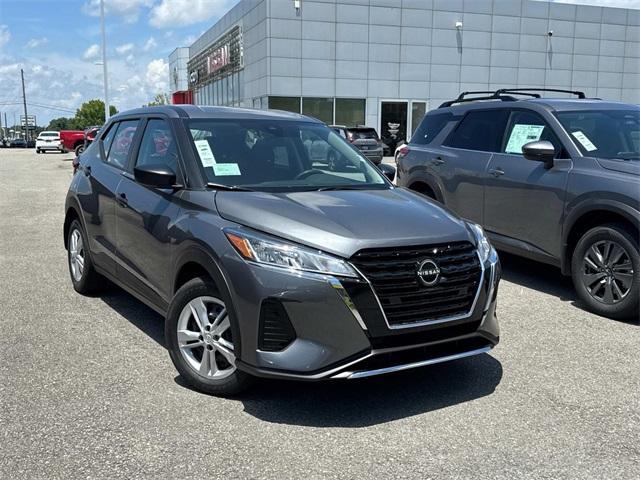 new 2025 Nissan Kicks Play car, priced at $23,135