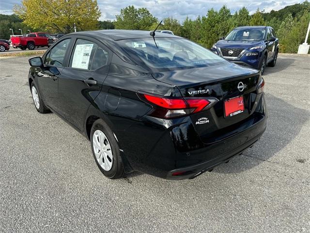 new 2024 Nissan Versa car