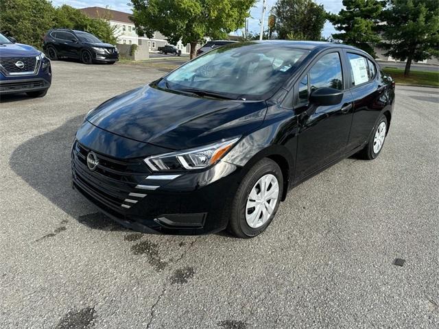 new 2024 Nissan Versa car