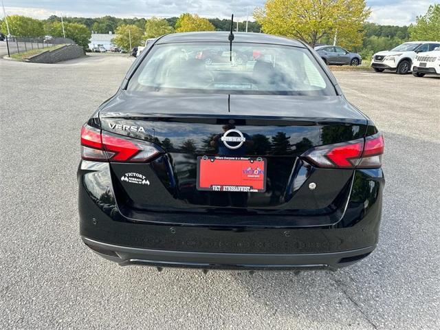 new 2024 Nissan Versa car