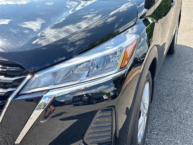 new 2025 Nissan Kicks Play car, priced at $23,135