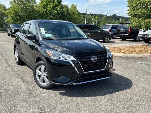 new 2025 Nissan Kicks Play car, priced at $23,135
