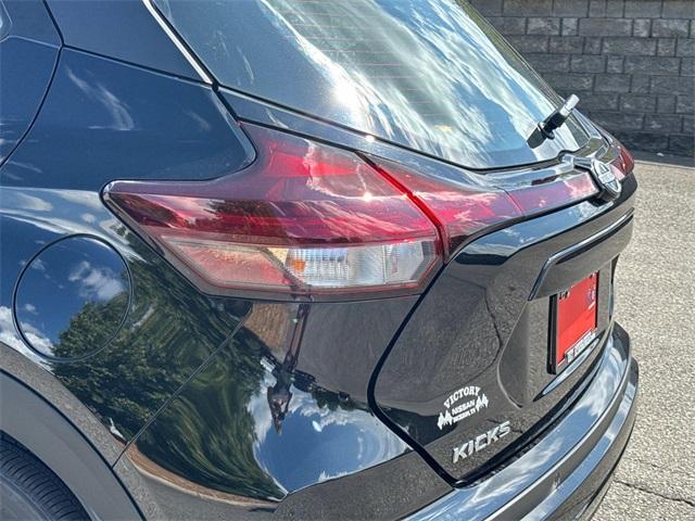 new 2025 Nissan Kicks Play car, priced at $23,135