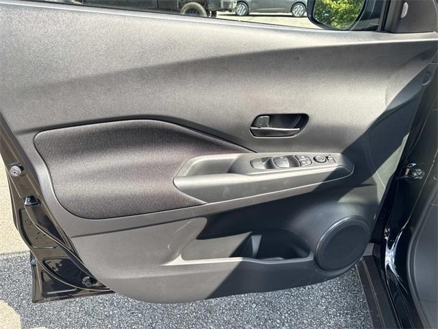 new 2025 Nissan Kicks Play car, priced at $23,135