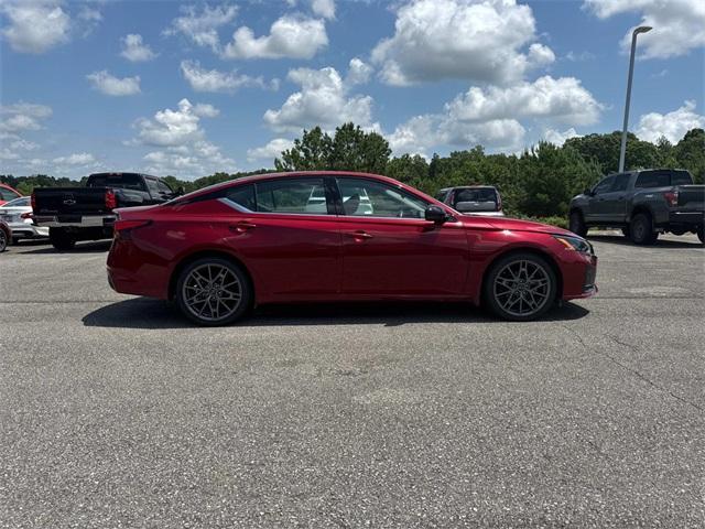 used 2023 Nissan Altima car, priced at $27,262