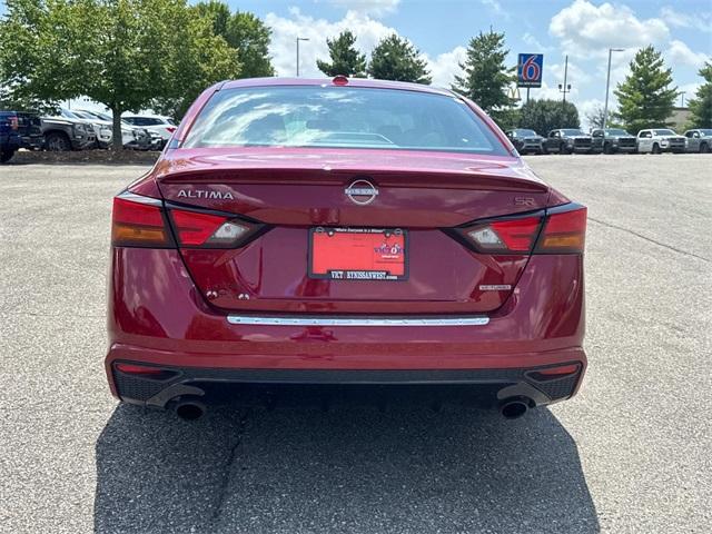 used 2023 Nissan Altima car, priced at $27,262