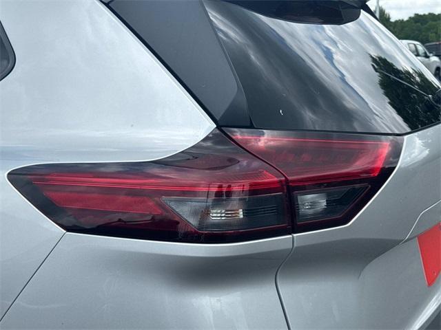 used 2023 Nissan Rogue car, priced at $21,887