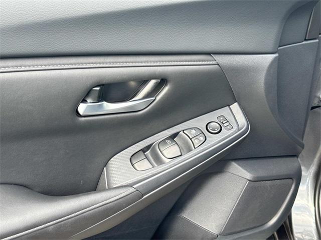 new 2025 Nissan Sentra car, priced at $21,089