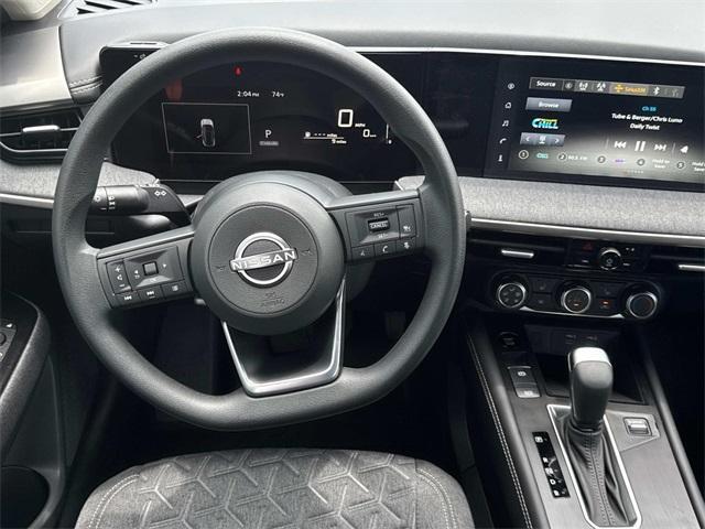 new 2025 Nissan Kicks car, priced at $28,488