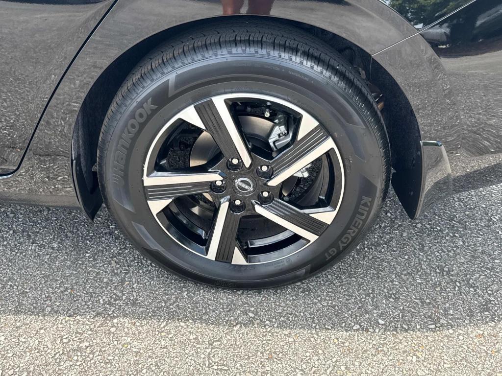 new 2025 Nissan Sentra car, priced at $23,568