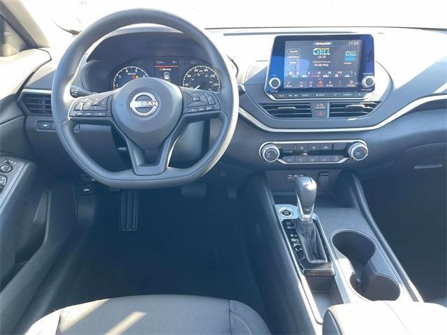 new 2025 Nissan Altima car, priced at $27,220