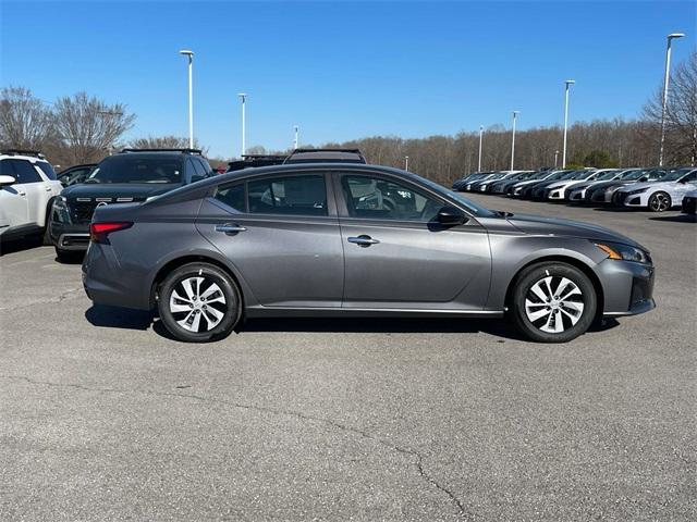 new 2025 Nissan Altima car, priced at $27,220