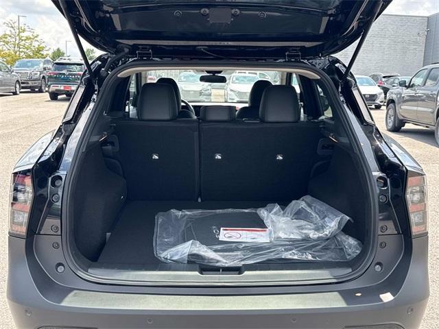 new 2025 Nissan Kicks car, priced at $28,082
