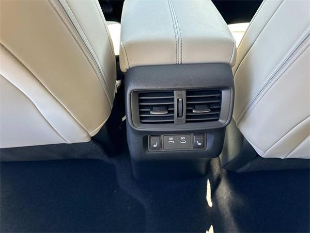 new 2025 Nissan Murano car, priced at $53,555