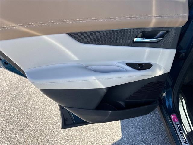 new 2025 Nissan Murano car, priced at $53,555