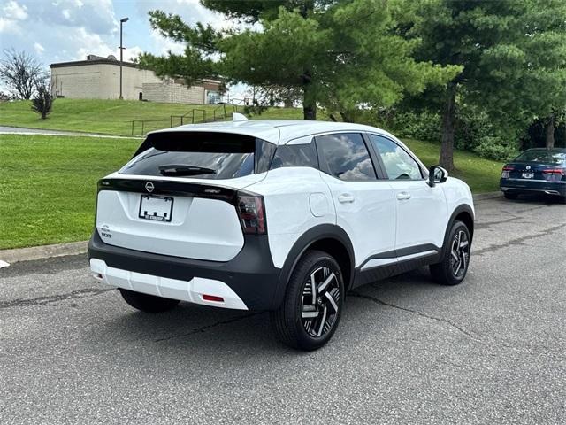 new 2025 Nissan Kicks car, priced at $22,925