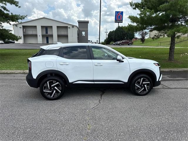 new 2025 Nissan Kicks car, priced at $22,925