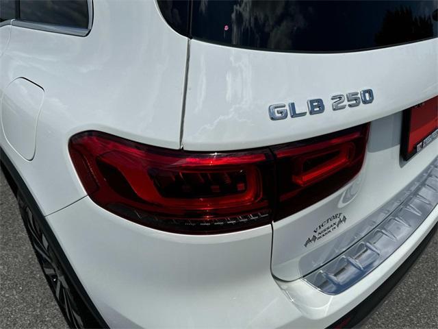 used 2021 Mercedes-Benz GLB 250 car, priced at $31,171