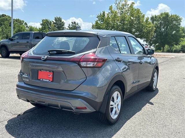 new 2025 Nissan Kicks Play car, priced at $23,308