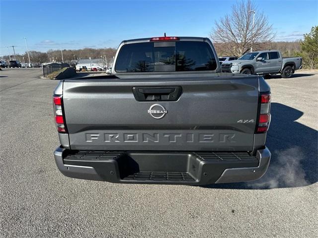 new 2025 Nissan Frontier car, priced at $40,805