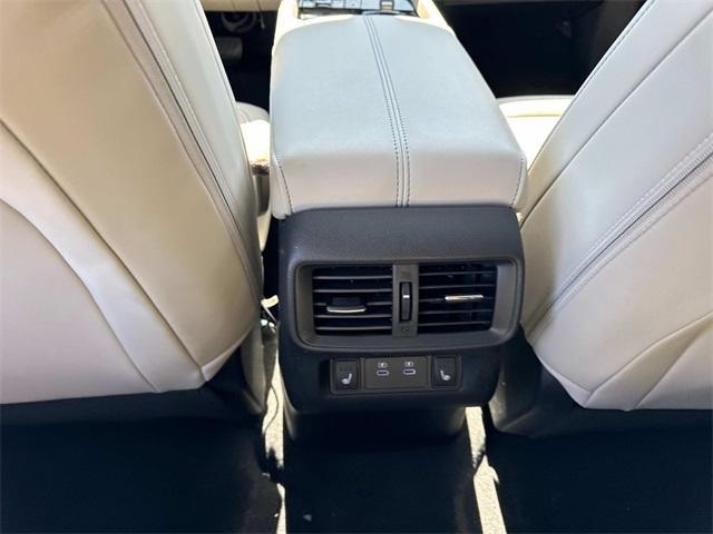 new 2025 Nissan Murano car, priced at $52,300
