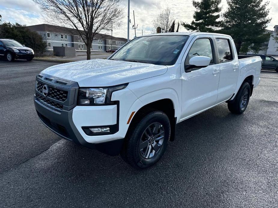 new 2025 Nissan Frontier car