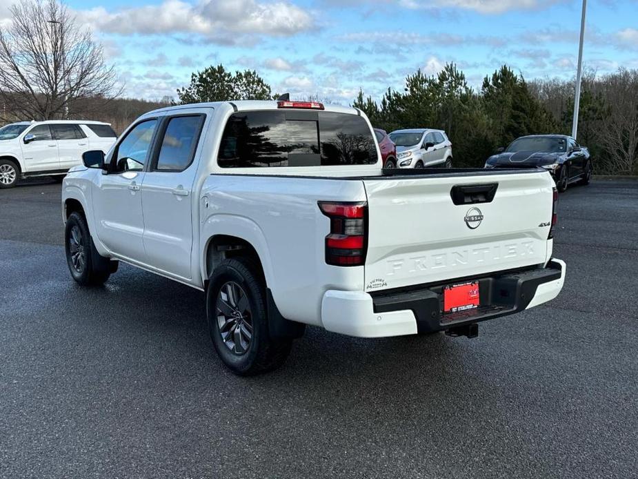 new 2025 Nissan Frontier car