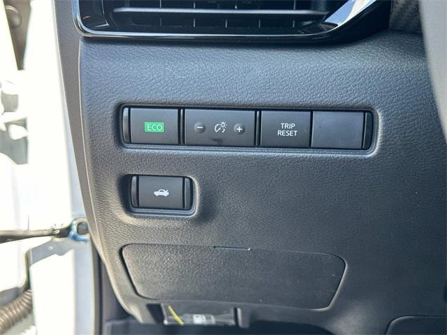 new 2025 Nissan Sentra car, priced at $23,371