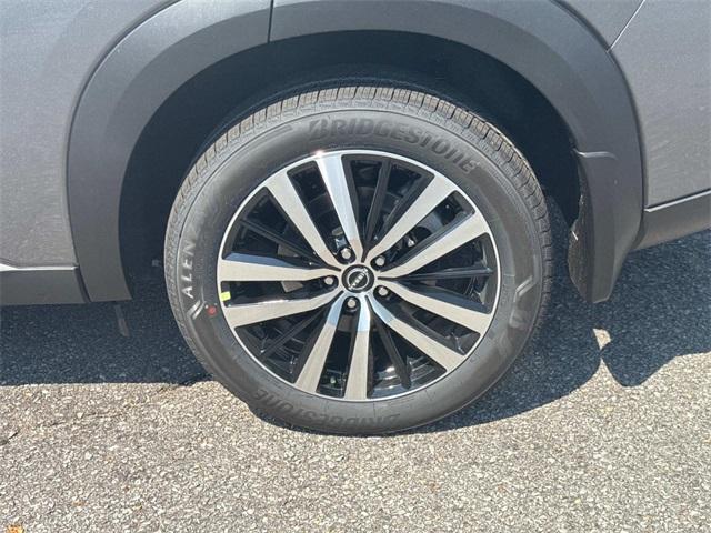 new 2025 Nissan Pathfinder car, priced at $50,380