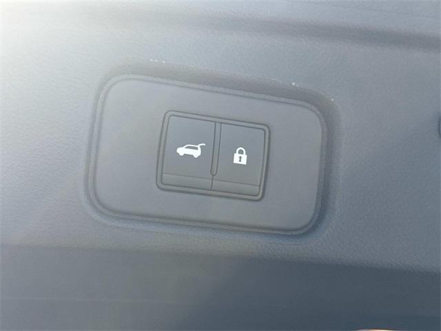 new 2025 Nissan Pathfinder car, priced at $50,380