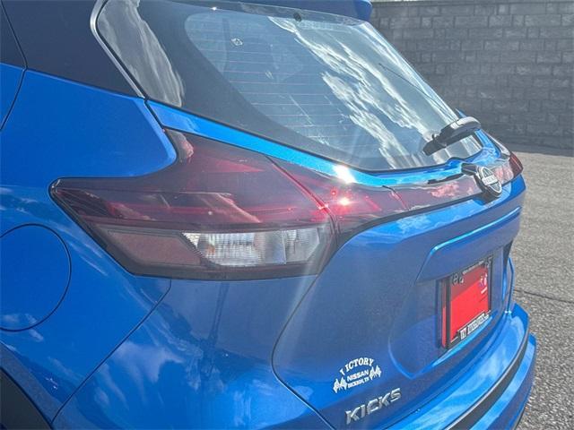 new 2025 Nissan Kicks Play car, priced at $22,620