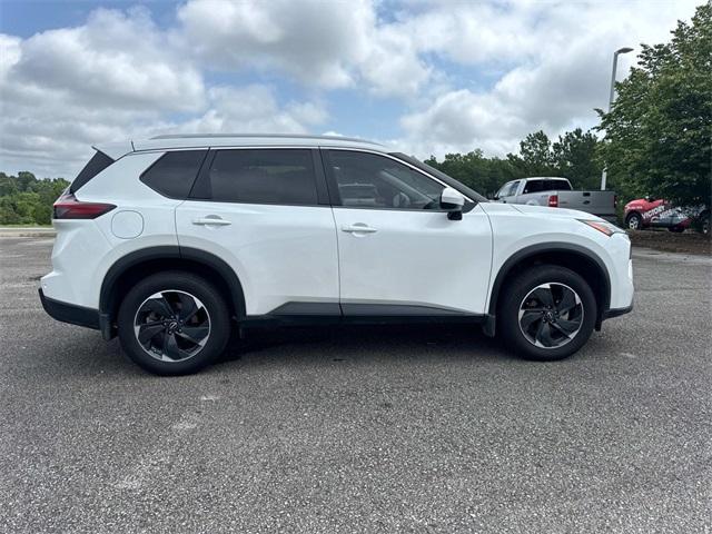 used 2024 Nissan Rogue car, priced at $27,033