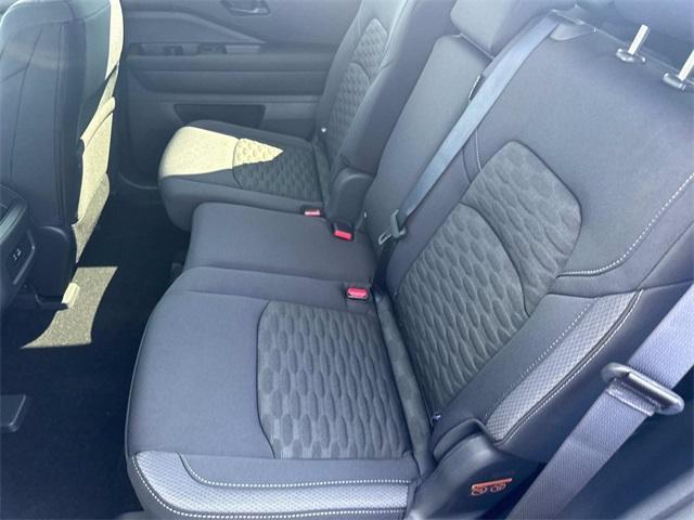 new 2025 Nissan Pathfinder car