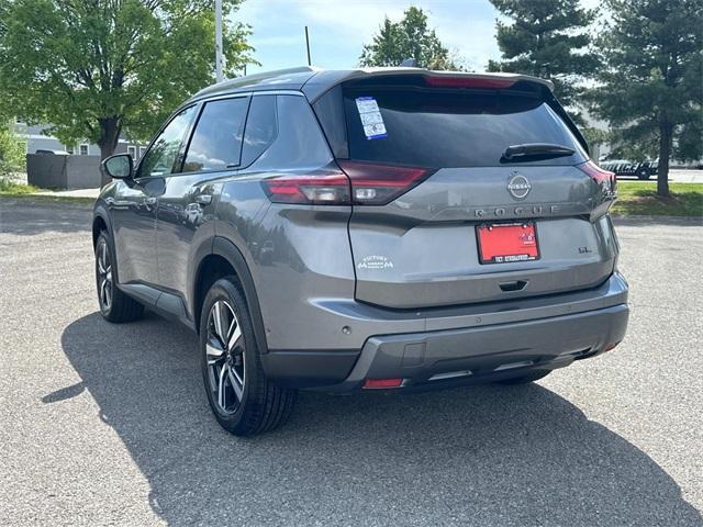 new 2025 Nissan Rogue car, priced at $35,995