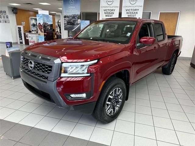 new 2025 Nissan Frontier car