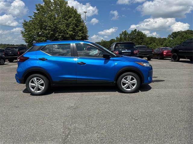 new 2025 Nissan Kicks Play car, priced at $22,715